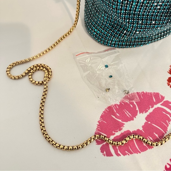 Peacock Blue Rhinestone Swing Handle Iconic Bucket Bag - Picture 5 of 10